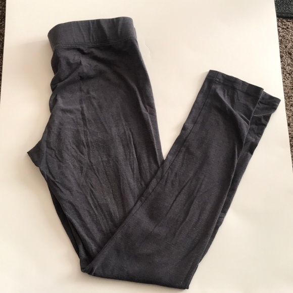 Gray leggings - Picture 2 of 2